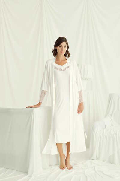 MONAMİSE طقم روب نسائي بياقة منخفضة وأكمام دانتيل 18519