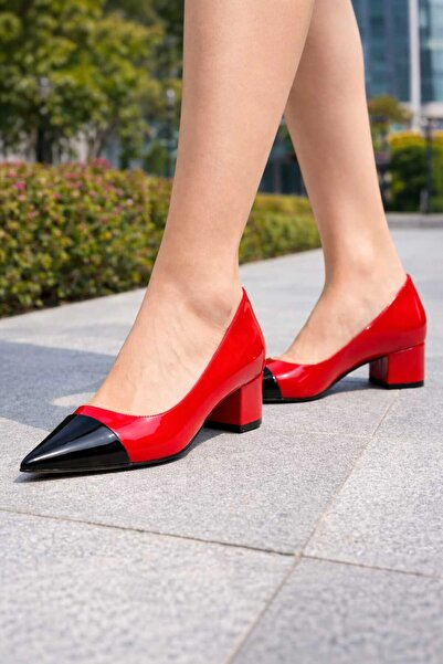 POTEEN Dino Women's Large Size Patent Leather Comfortable Shoes P0001-Black Red