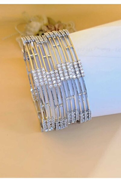 Arjwan Accessories Stunning plated bracelets with a captivating sparkle and d...