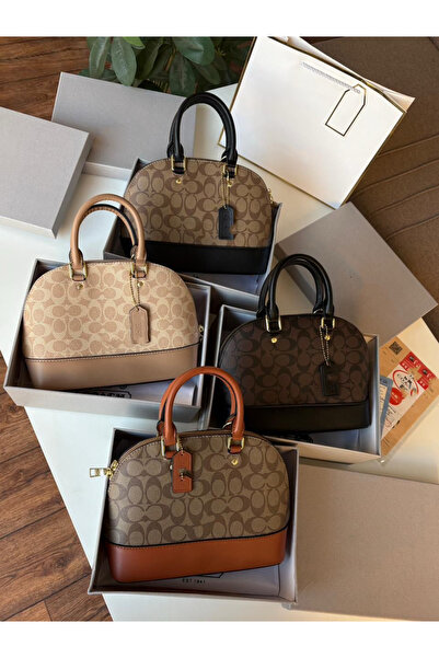 GENERAL Medium-sized Clutch Bag – multi-colored – stylish and modern design