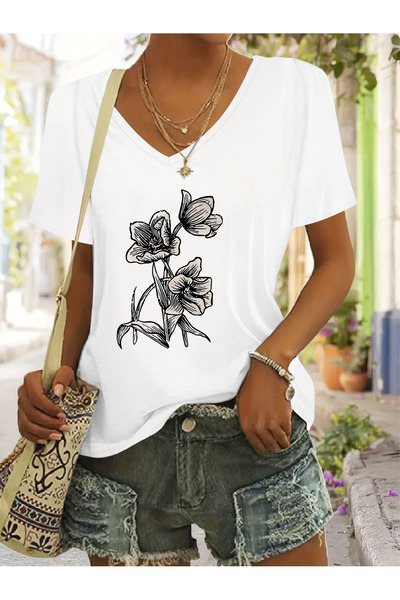 mercoledi Women's Floral Printed V-Neck Sleeved Regular Fit T-Shirt