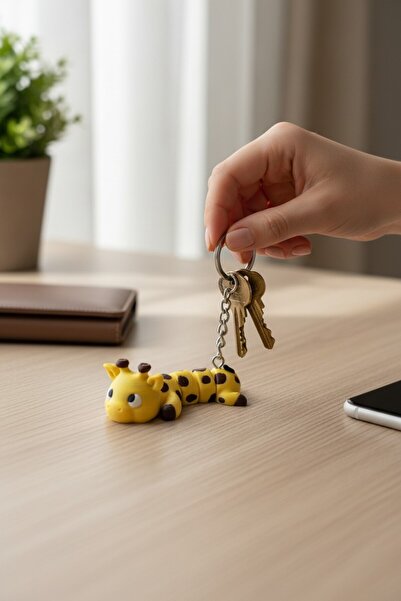 Pazarois Giraffe Figured Movable Figure Keychain