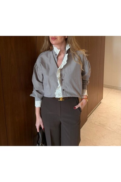 Lavanta Tekstil Striped Guipure Lace Detailed Shirt