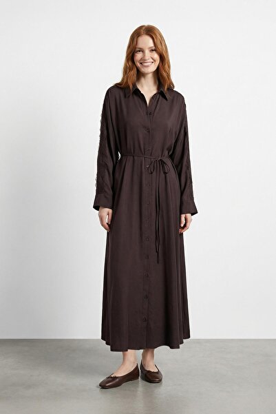 Puane Women's Shirt Collar Lace Detailed Long Dress – 12682Elb - Brown