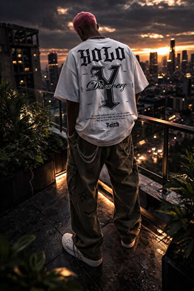 YOLO STREET Oversize T-shirt με λαιμόκοψη ποδηλάτου σε λευκό χρώμα – Σχέδιο Y...