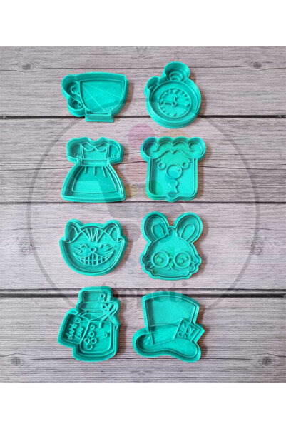 Bi'şeyler Sepeti قالب تقطيع الكوكيز بتصميم أليس في بلاد العجائب - 8 أشكال 16 ...