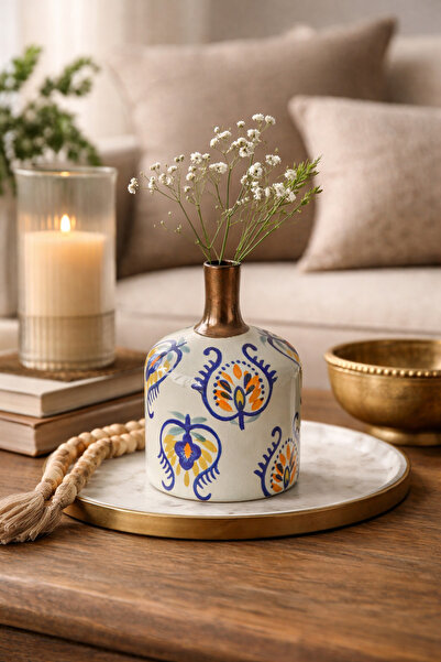 N.zone A luxurious ceramic vase with colorful Andalusian patterns – an elegan...