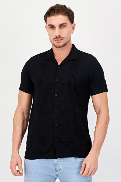 Threadbare Men Regular Fit Solid Short Sleeve Casual Shirt, Black
