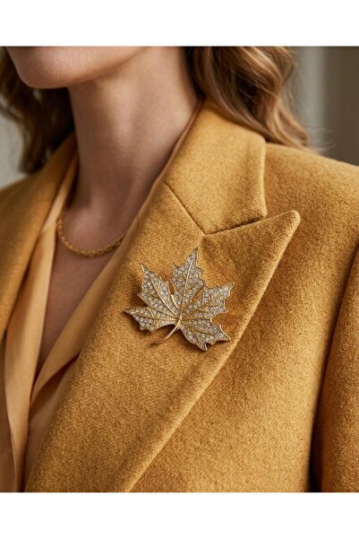 Stilbenim Yaprak Model Yaka Broş