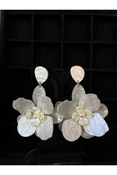 Luxiva Flower Detailed Large Size Resin Earrings
