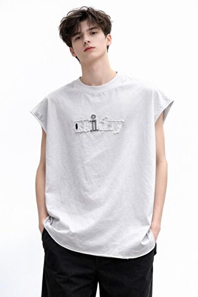 ALANAQA Cut Box Oversized Unisex T-Shirt.