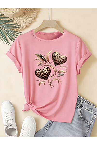 mercoledi Women's Leopard Heart Printed Crew Neck Regular Fit Oversized T-Shirt