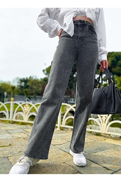 NOVENTA Comfortable Fit Straight Leg Buttoned Pocket Denim Pants - Loose Stra...