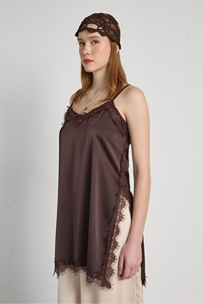 minaaise Γυναικεία Καφέ Μπλούζα με Σατέν Λεπτομέρειες και Τιράντες Δαντέλα 31015