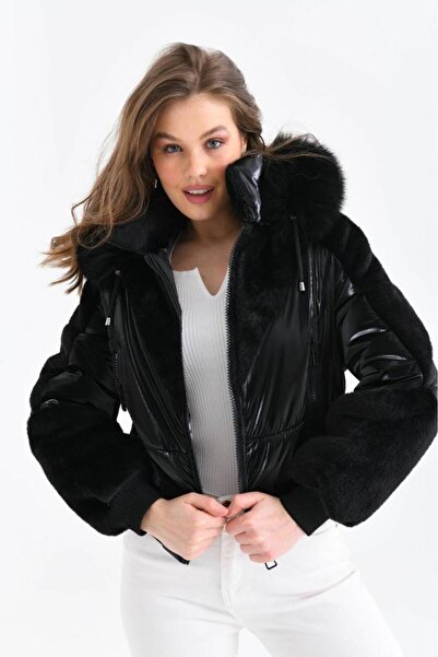 PEYORA A Premium Quality Hooded Fur Detailed Puffer Coat – Women's Winter Ove...