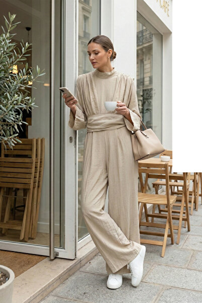 MODAQU Ολόσωμη φόρμα βιζόν Με τσέπες με λεπτομέρεια από ύφασμα φράουλας και λ...