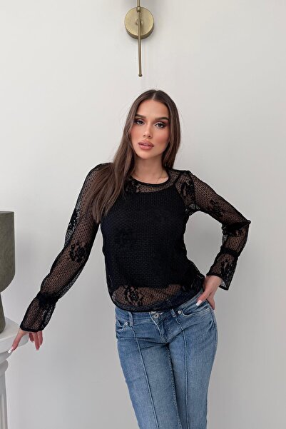 RB CLUB Black Crew Neck Floral Pattern Blouse with Lining Detail, Pack of Lace