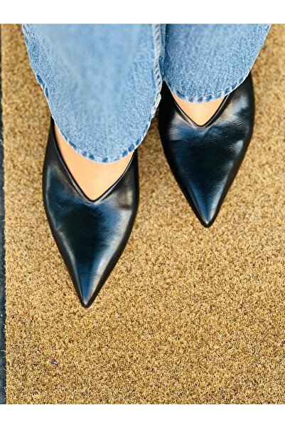 MİSS PARK MODA ADDASSO Vârf ascuțit, închis în față, toc bloc stiletto papuci