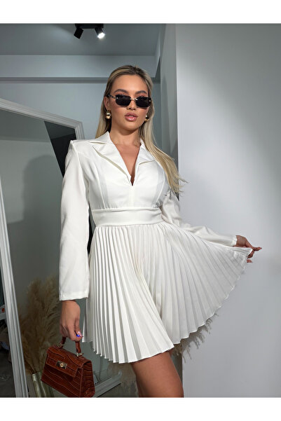 Pretty Spring dress with Pleated