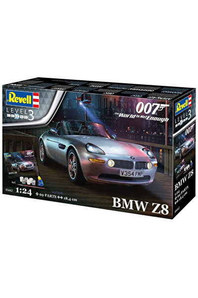 REVELL Set cadou James Bond bmw z8 1/24