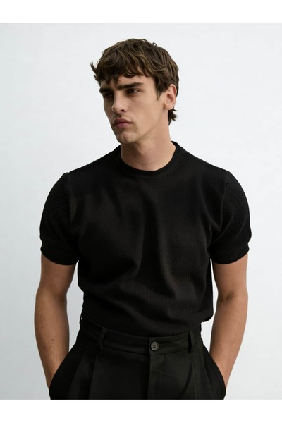 Atelier Old Money Pirinç Dokulu Siyah Örme T-shirt SS7101