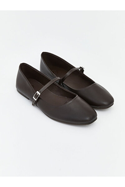 LC Waikiki Γυναικείες μπαλαρίνες σε καφέ δερμάτινη εμφάνιση