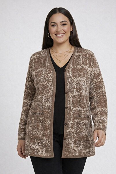 By Saygı Women's Front Buttoned Double Pocketed Patterned Plus Size Cardigan
