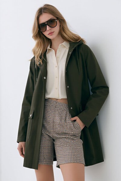 bacc Khaki Hooded Zippered Double Pocketed Raincoat Jacket Bchnv-261269