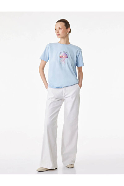 Koton Bedrucktes blaues Damen-T-Shirt aus Baumwolle 6SAK50080EK