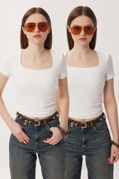 Lovelyİstanbul Συσκευασία 2 τεμαχίων Πλεκτό μπλουζάκι με τετράγωνο γιακά LDZ0...