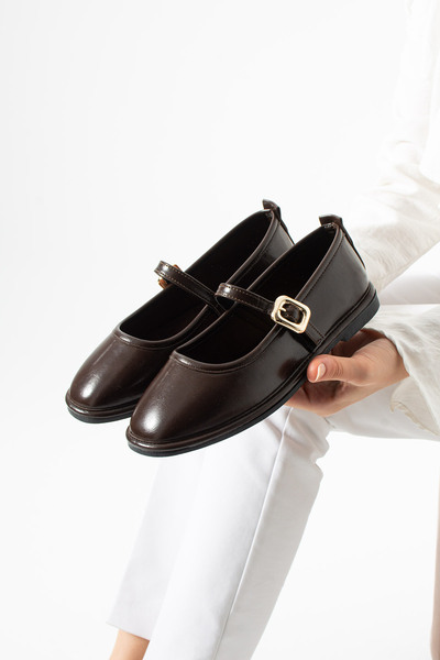 expres moda Yani Buckle Women's Ballet Flats