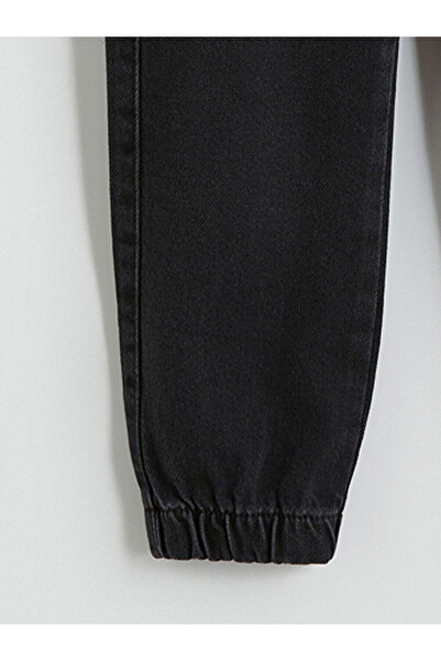 LC Waikiki Pantaloni negri cu talie elastică pentru băiat