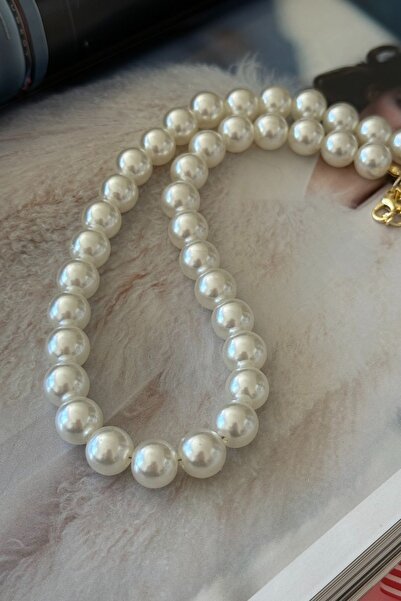 Trendy Butik Pearl Necklace