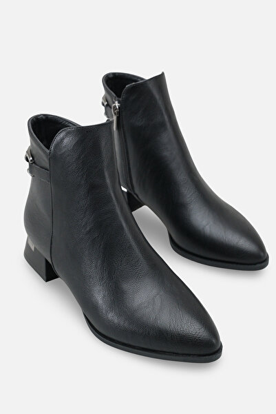 kajal ayakkabı Egd 102 Low Heel Boots with Back Buckle Detail