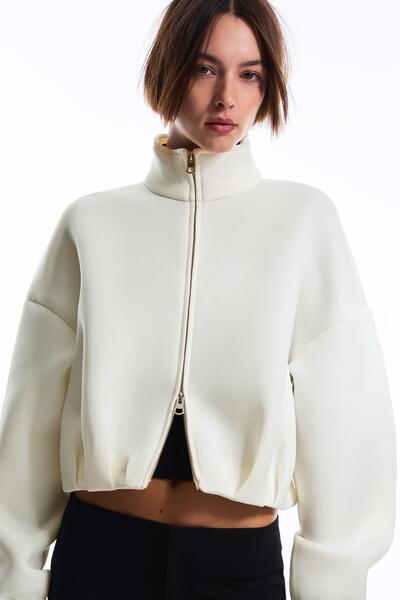 Bershka Balon kesim sentetik kauçuk kumaş fermuarlı sweatshirt