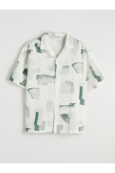 LC Waikiki قميص رجالي من GiyÇık Store den Green Regular Fit Resort Yaka منقوش