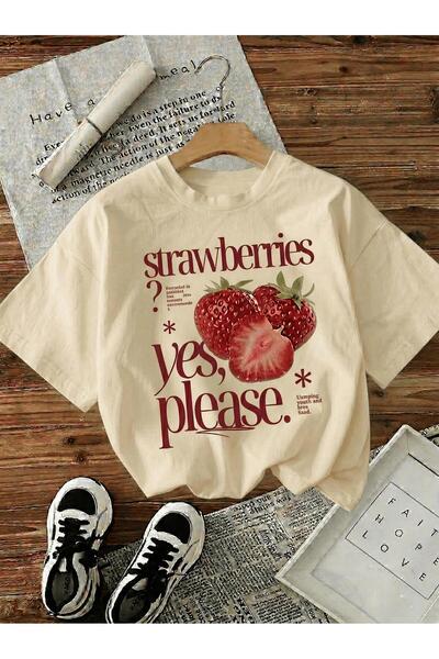 Oksit Vintage Style Strawberry Printed Women's Oversized Cream T-Shirt - Cott...