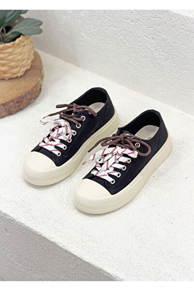 Guja 26Y363 Двойно шнуровани платнически спортни обувки за жени