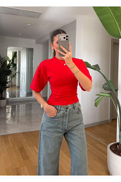 My Blog Tricou roșu cu mânecă liliac cu încrețituri - 261003