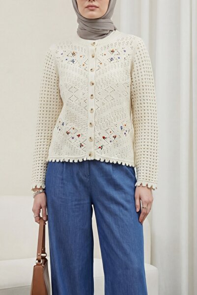 Modamorfo Floral Embroidered Lace-Like Knit Knitwear Cardigan -Cream