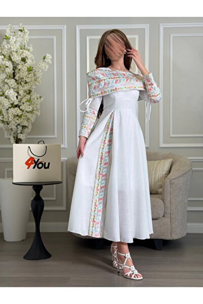 NO BRAND Long white Ramadan dress with colorful embroidery