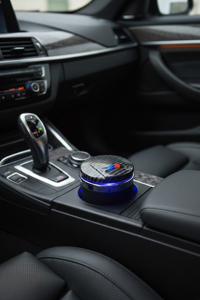 Nicevia منفضة سجائر السيارة المصنوعة من الكربون مع غطاء بشعار شريط M - تصميم ...