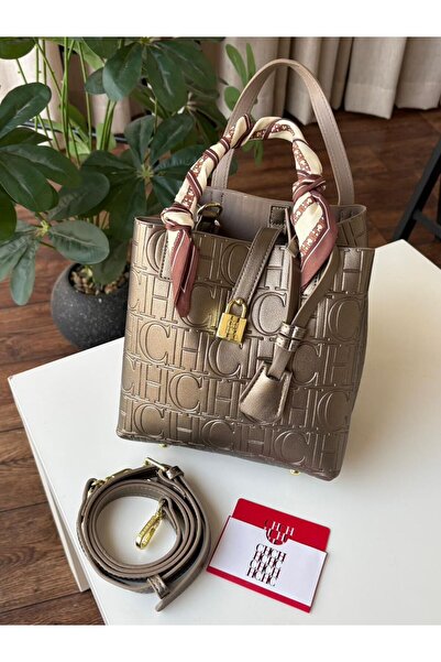 Generic Clutch Bag and shoulder bag, high quality, with accessories, no box