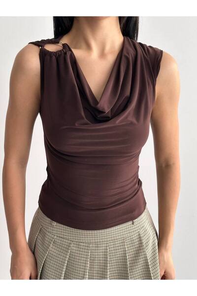 LİFERA Buckle Detail Degaje Collar Blouse