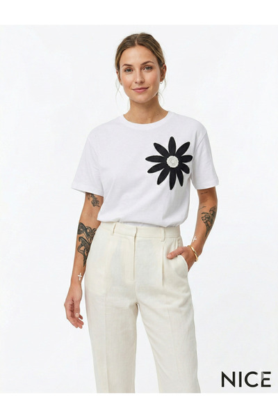 NİCE Футболка з квітковим принтом, стильний трендовий дизайн, для щоденного в...