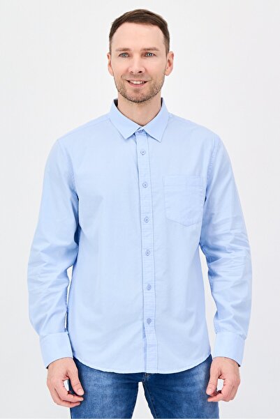 Nautica قميص جينز رجالي سادة بأكمام طويلة وقصة عادية، لون أزرق فاتح