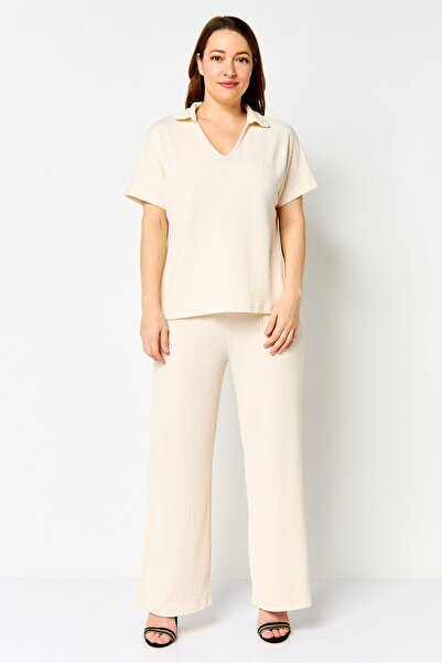 Aeropostale طقم نسائي من قطعتين، ذو ملمس بارز قصيرة الأكمام طقم من قطعتين علو...