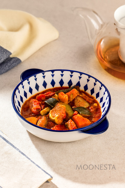 Madame Coco Rêve Bleu Niort New Bone China Round Handle Plate