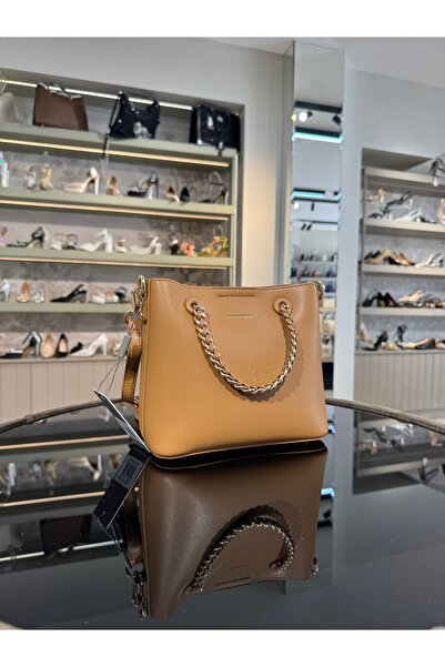 KRISTE BELL El Çantası