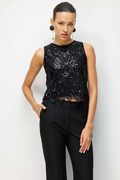 Ekol Pullu Payetli Kolsuz Bluz